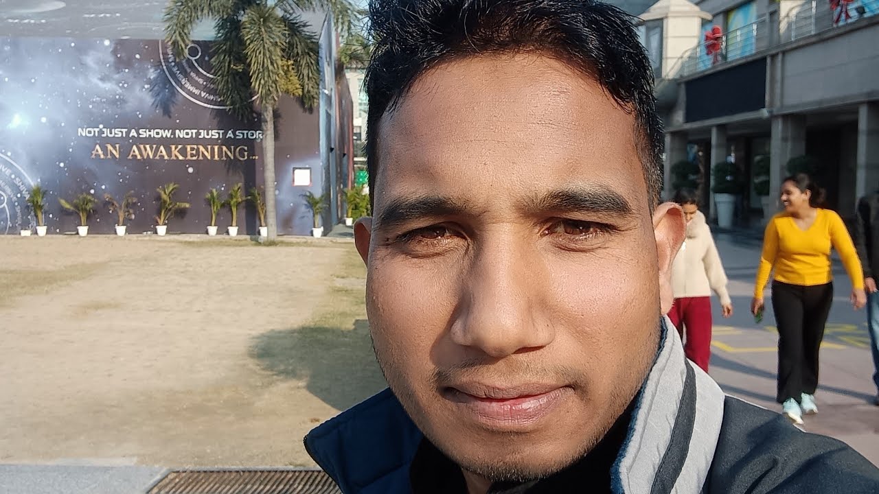 Delhi Saket india. #select City walk #Pradeep Singh vlogs Pahadi life style vlogs uttrakhand