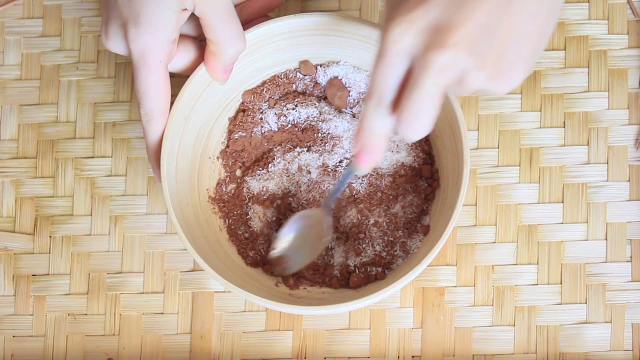 5 recettes sucrés vegan & minimaliste : flan patissier, fondue au chocolat, pain violet