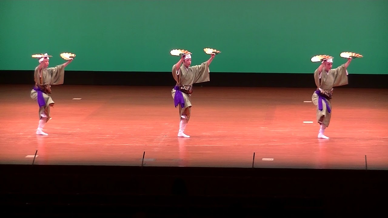 揚作田(県高校文化祭2018 沖縄市民会館ホール）・大城歩果、安里怜佳、比嘉和華