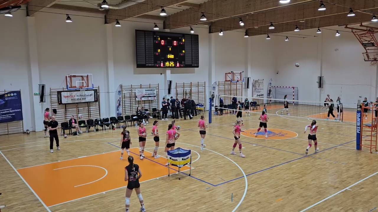 LIBERO VIP-GWARANT ALEKSANDR&Oacute;W Ł&Oacute;DZKI vs. AWF MOS WOLA WARSZAWA 