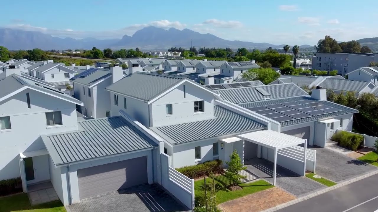 🏡 Modern 3-Bedroom Family Home | Le Parc Residential Estate, Paarl | FOR SALE