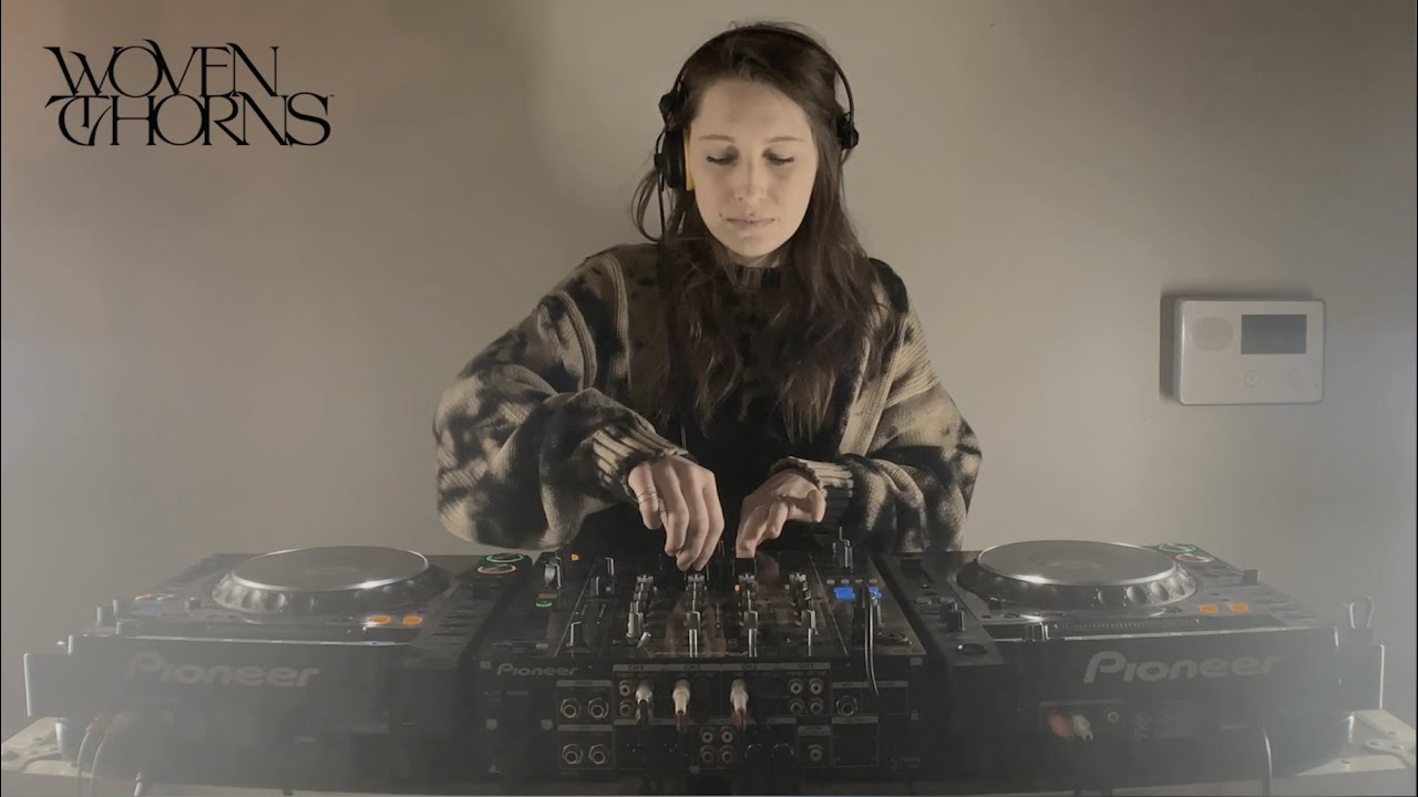 Woven Thorns Foundation FM Guest Mix for Sicaria Sound