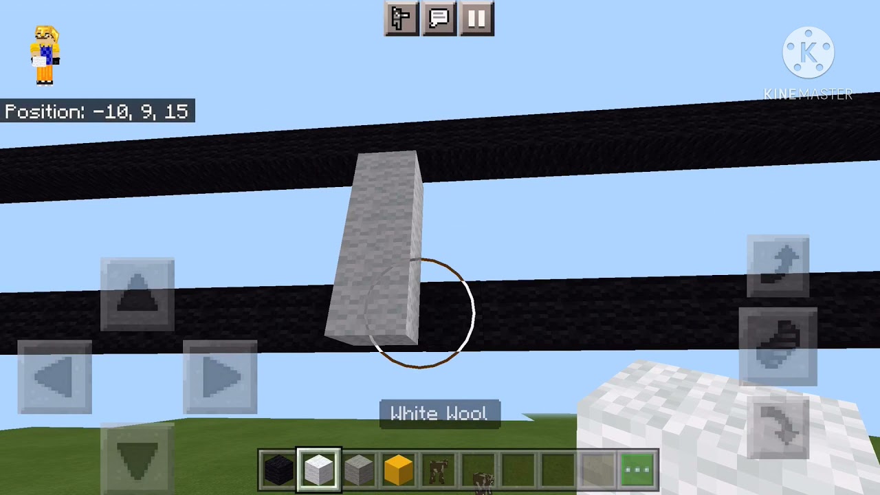 Minecraft Tutorial: How To Build A Double Chest Statue