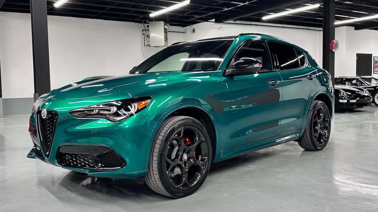 New 2025 Alfa Romeo Stelvio 