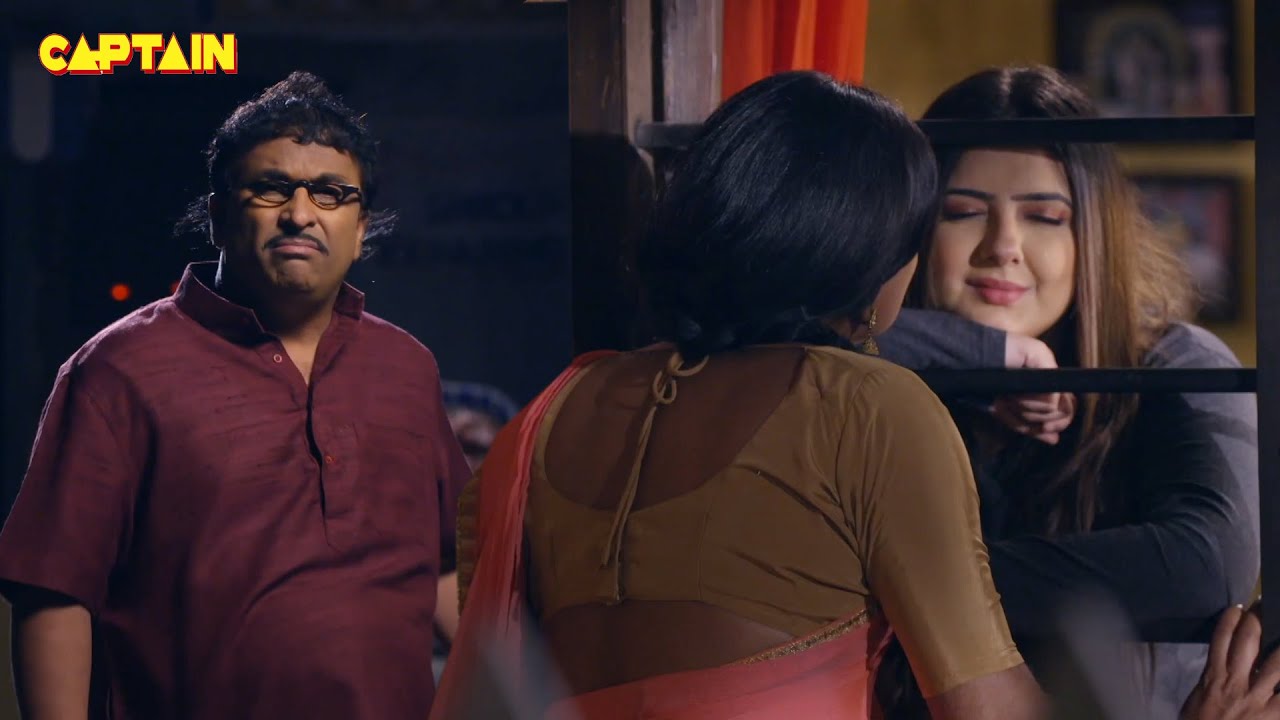 जब सेठ जी ने देखा पिन्टू को सुनीता को पप्पी देते हुए || Jijaji Chhat Per Hai
