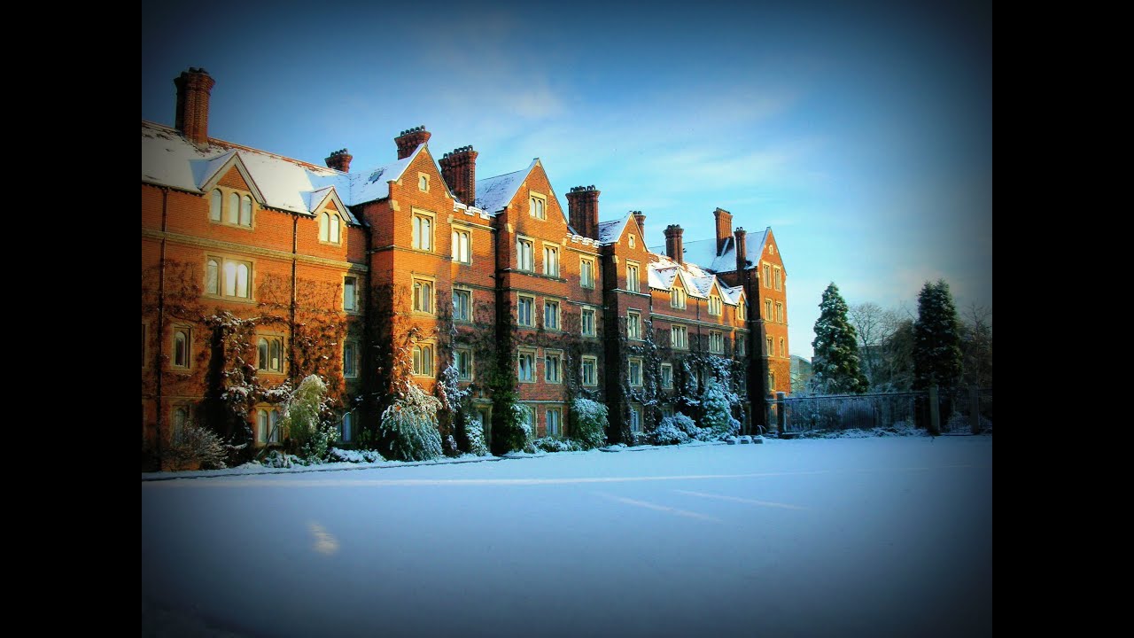 Once in Royal David's City - The Choir of Selwyn College, Cambridge.