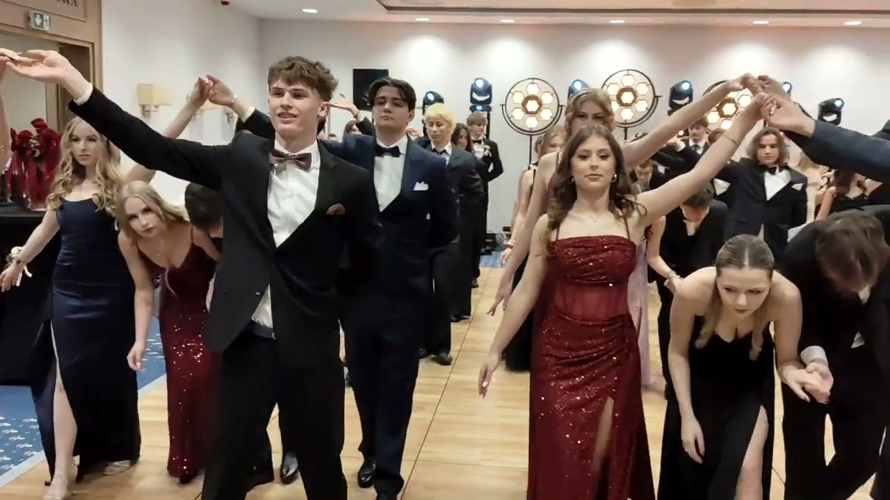 Poloneza czas zacząć❤️ I LO w Malborku 🥰II grupa 1 LO Malbork Samorząd Uczniowski - 6 lutego 2026