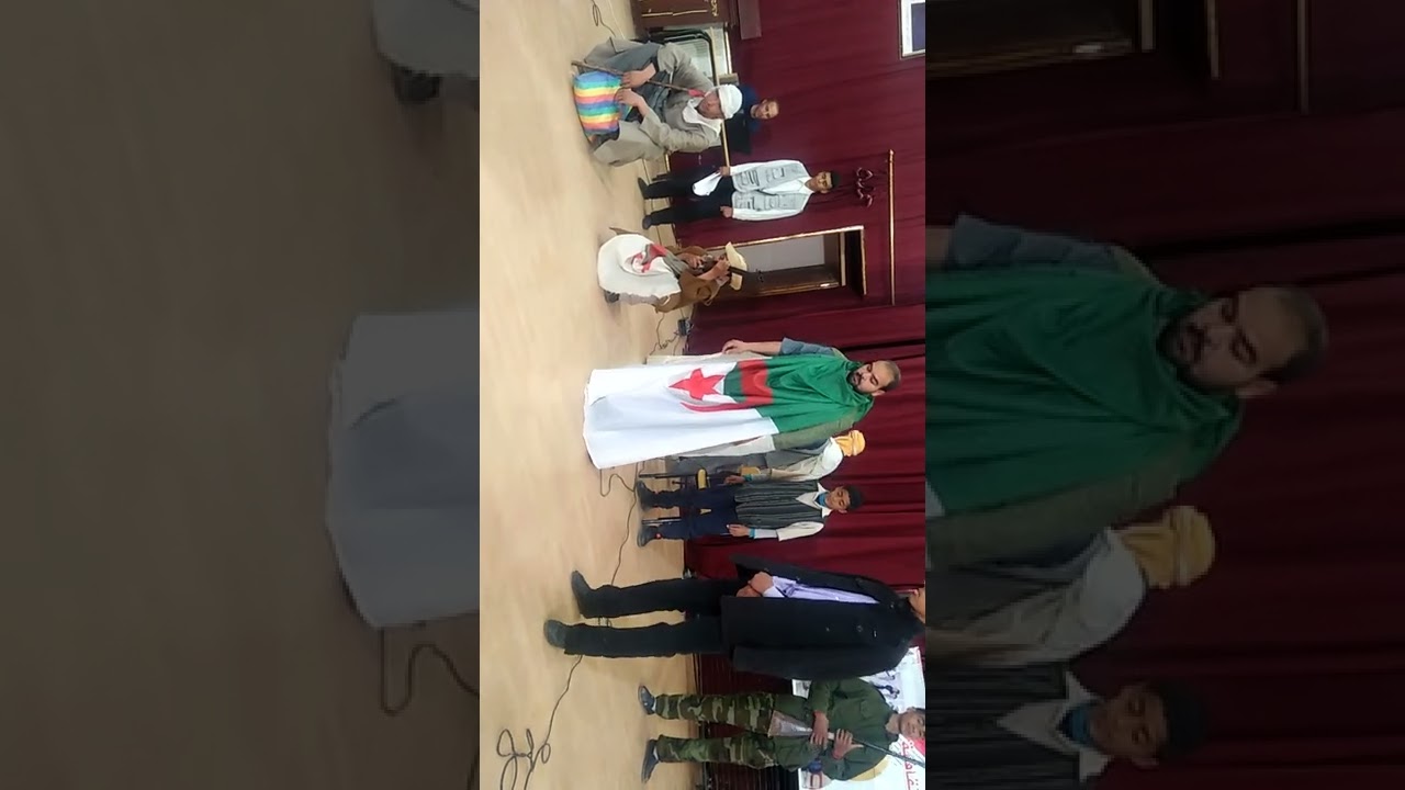 troupe de théâtre Asla Naama Algerie sur les massacres du 8 mai 1945