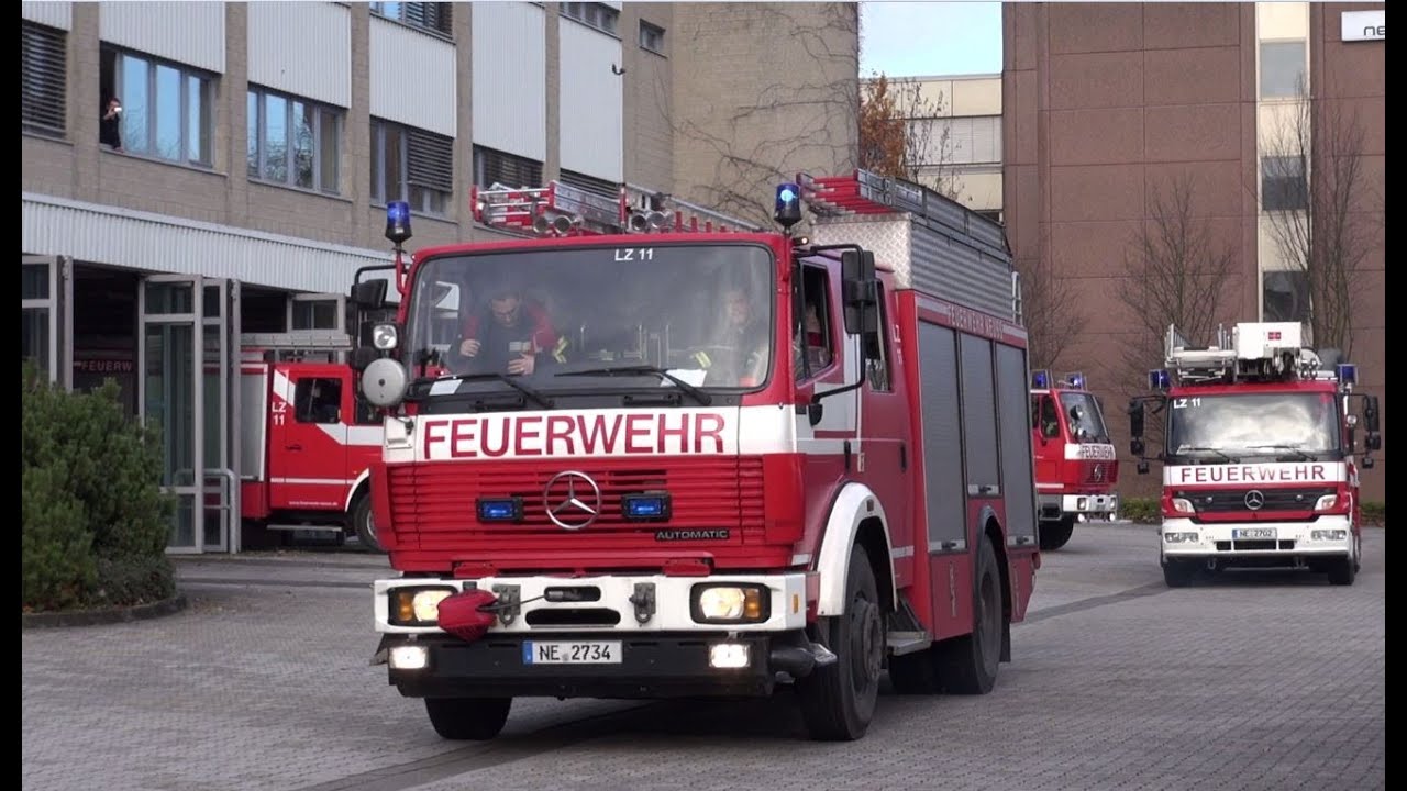 [2x TLK 23/12] Doppel-Löschzug - Wachausfahrt LZ 10 + LZ 11 Feuerwehr Neuss + RTW JUH