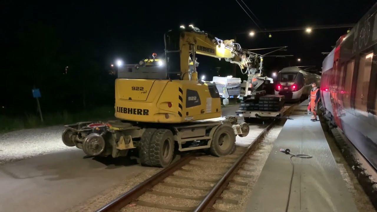 Påsætning af LIEBHERR 922 Rail.