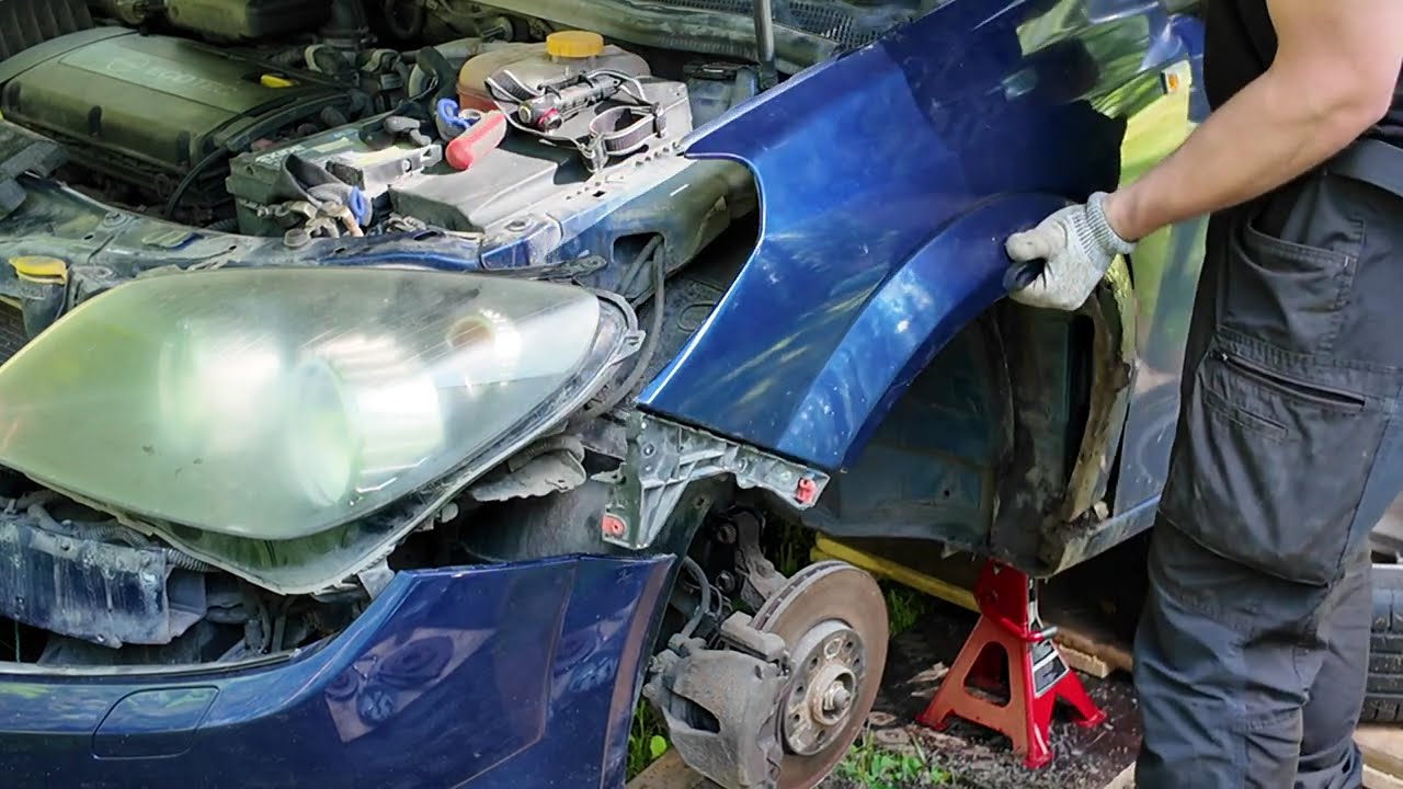 Opel / Vauxhall Astra H. How to: Remove & Replace Front Fender.