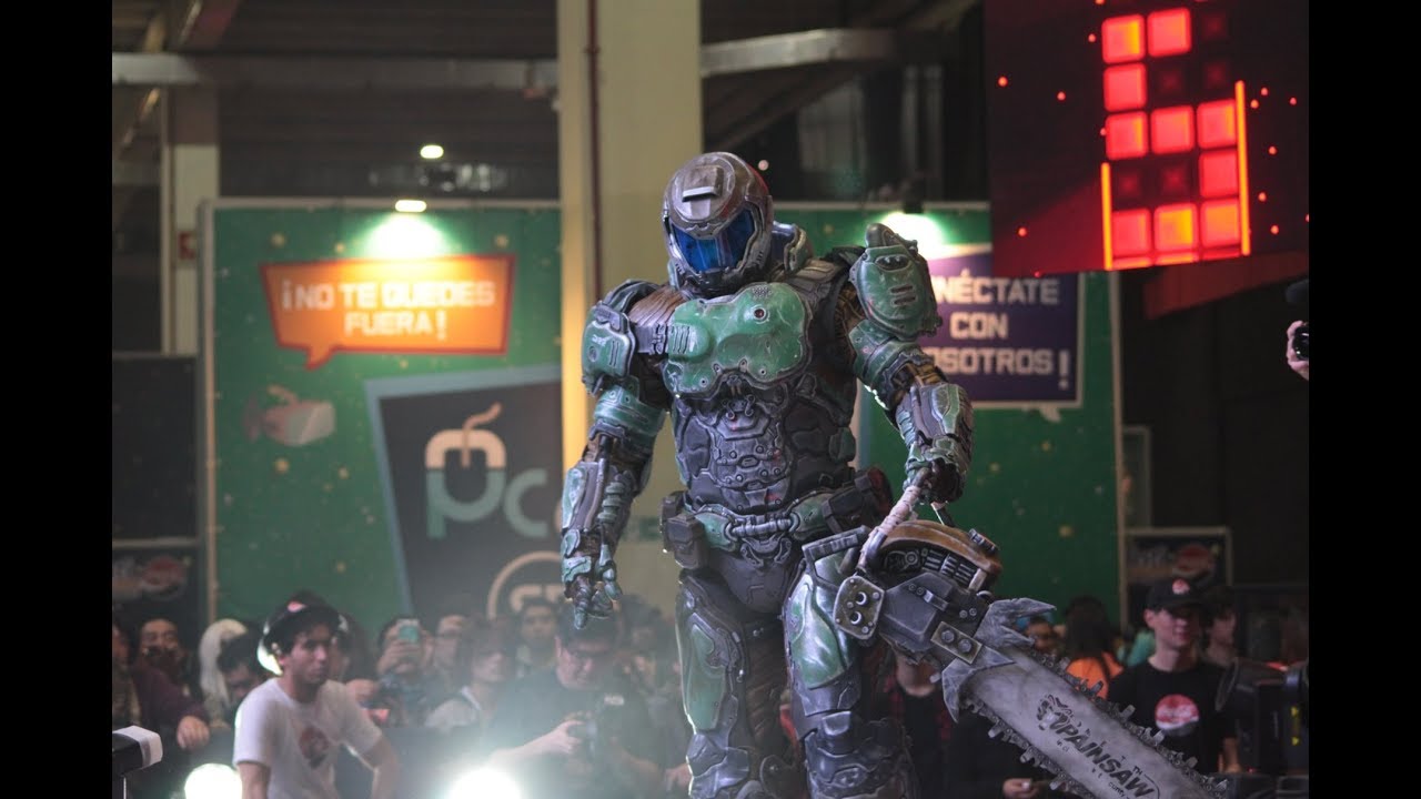 DOOMSLAYER Cosplay
