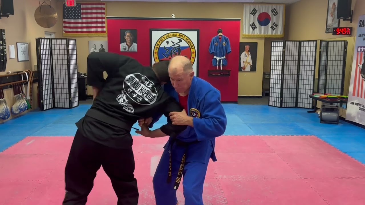 Arresting/Escorting Techniques - Che Po Sul - Sin Moo Ryong Moo Kwan