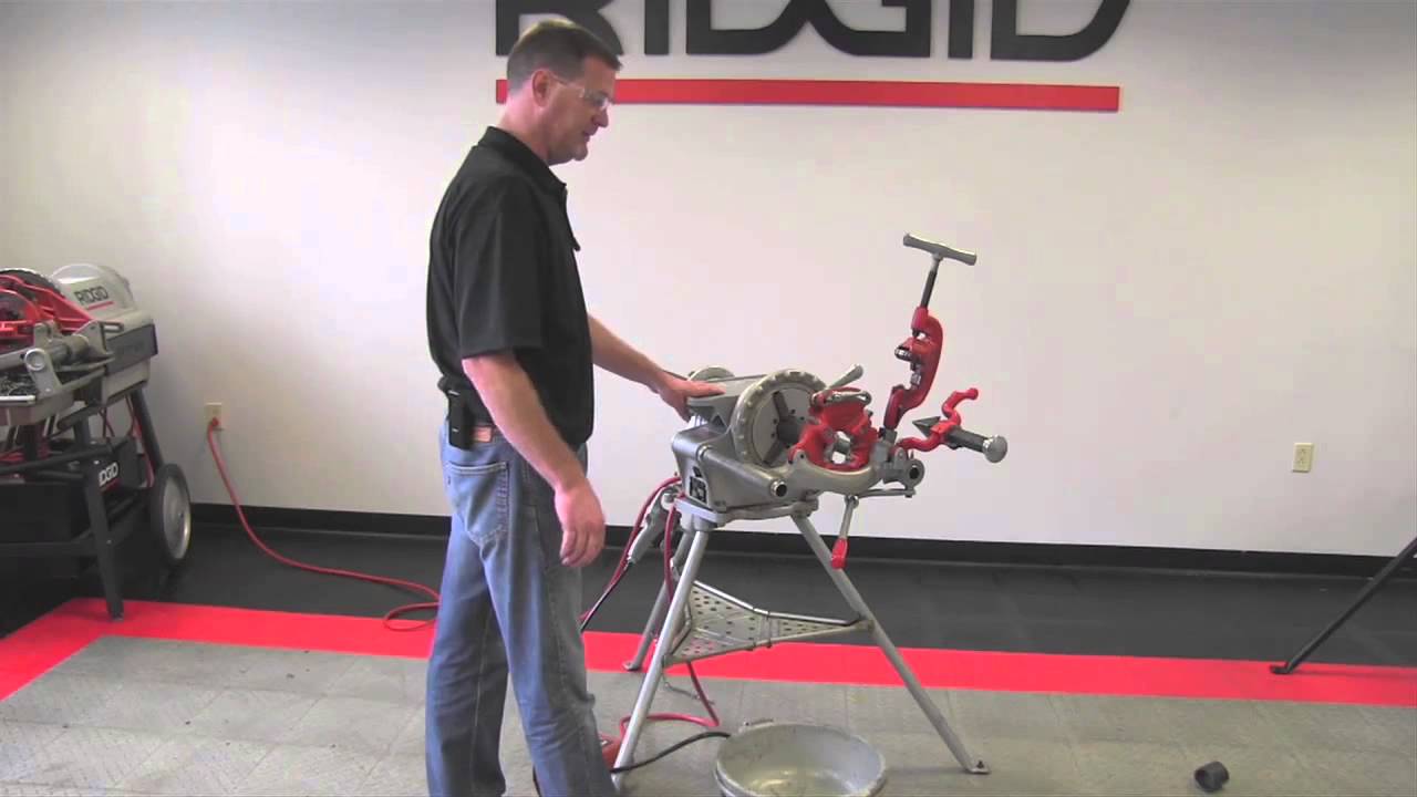 Как использовать полный комплект резьбонарезного станка RIDGID® 300