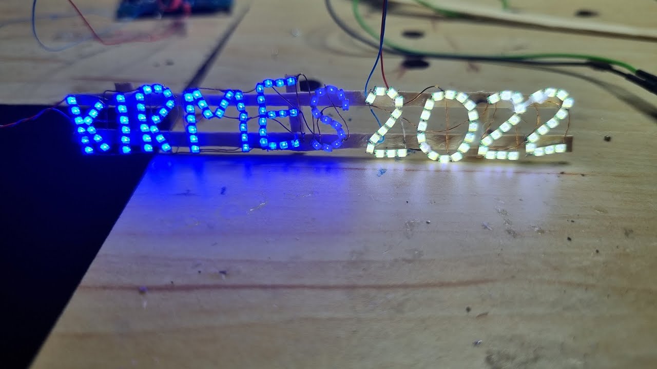 Schriftzug und Zahlen mit SMD  Löten und verkabeln