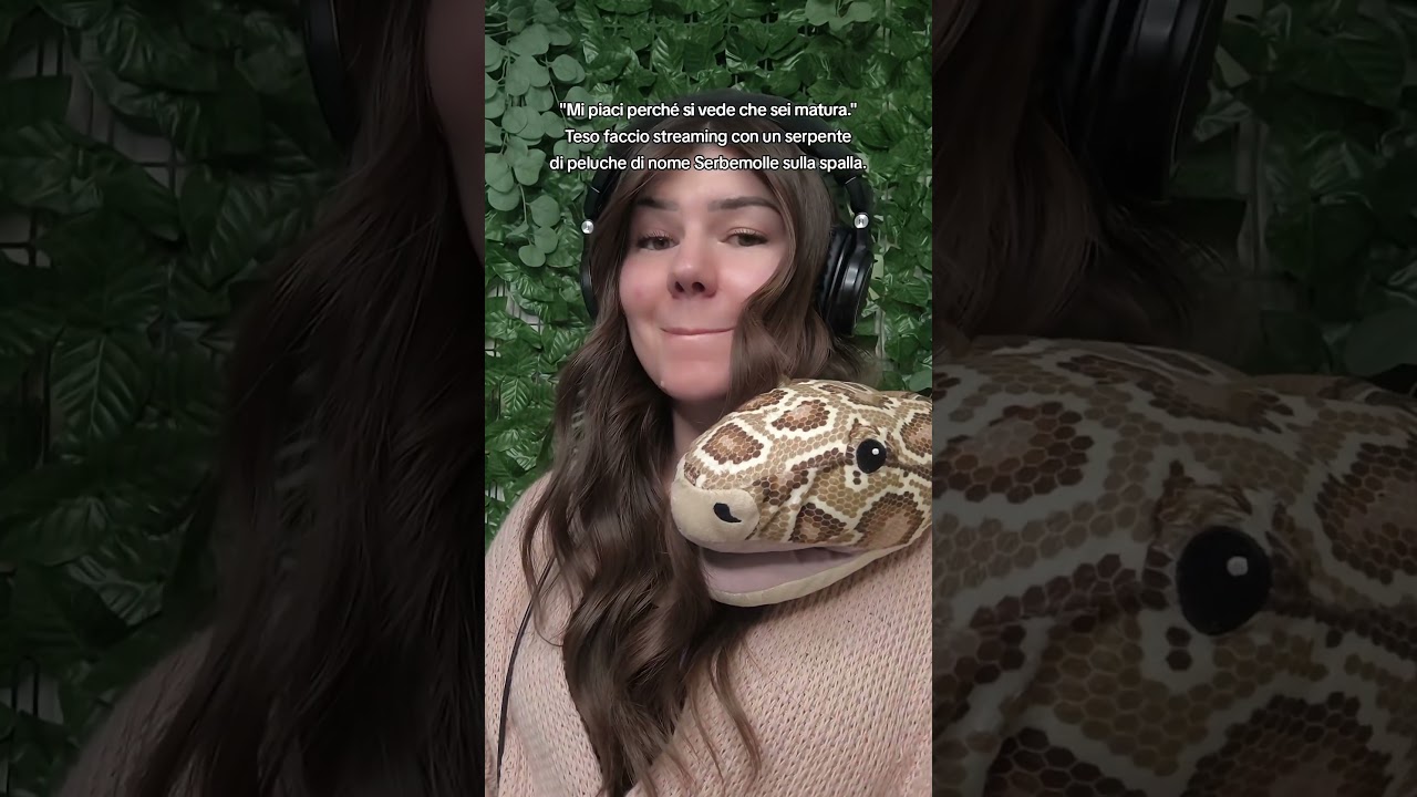 Tenero lui 🫶🏻🐍#streamer #streaming #twitch #liveontwitch #livetwitch #reactiontwitch