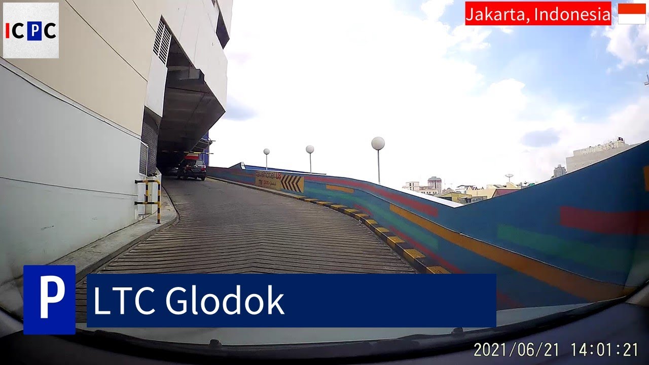 Lindeteves Trade Center (LTC) Glodok - Tempat Parkir / Car Park