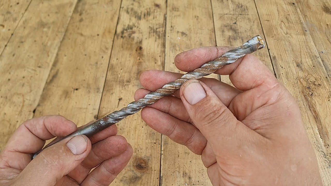 Millions of people don't know what you can make from a broken drill bit! This is  DIY project!