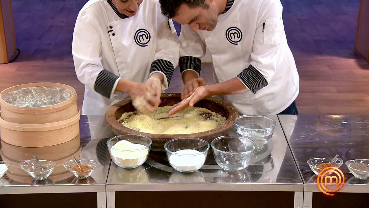 Recette 1 Rouler le Couscous فتيل الكسكس