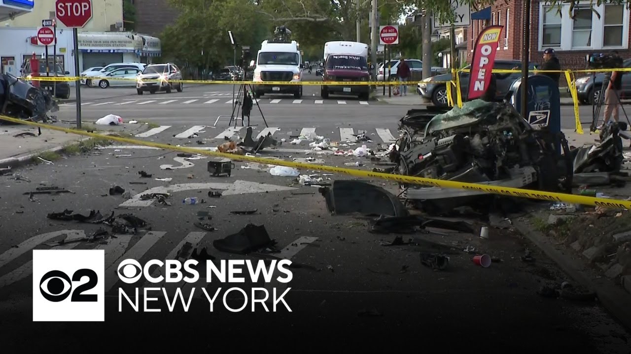 Man dies after crashing stolen car in Brooklyn, sources say