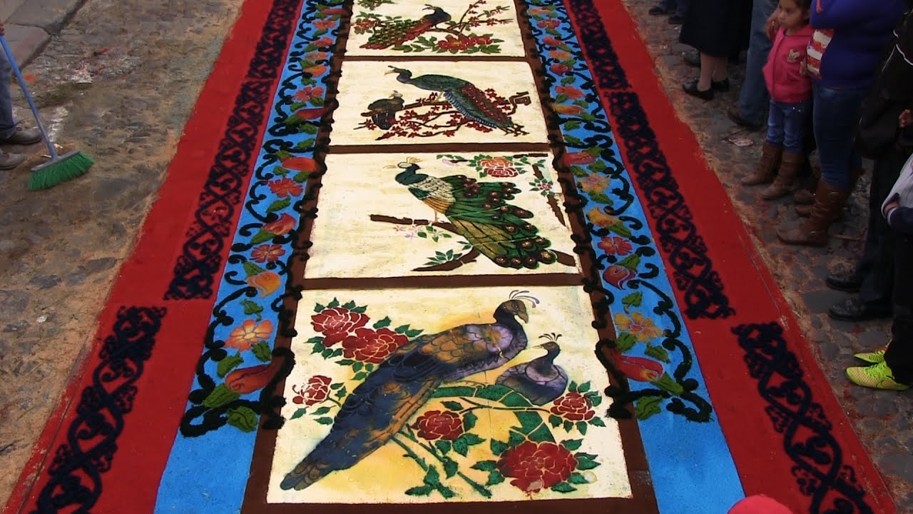 Preserving Culture: Guatemala's inspiring alfombra tradition (Subtitulado)