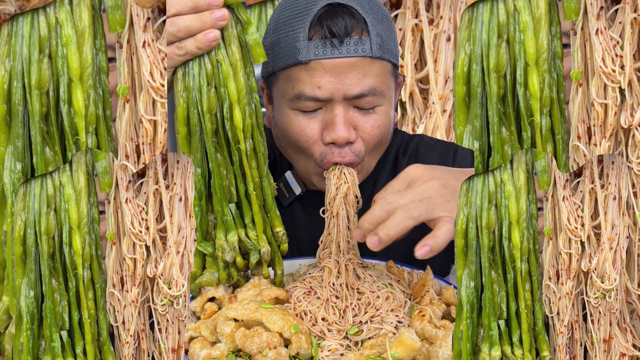 กินขนมจีนซาวน้ำปลาร้า