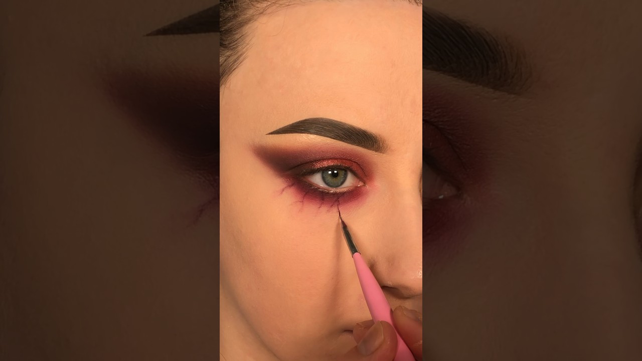 easy vampire makeup🧛🏻&zwj;♀️