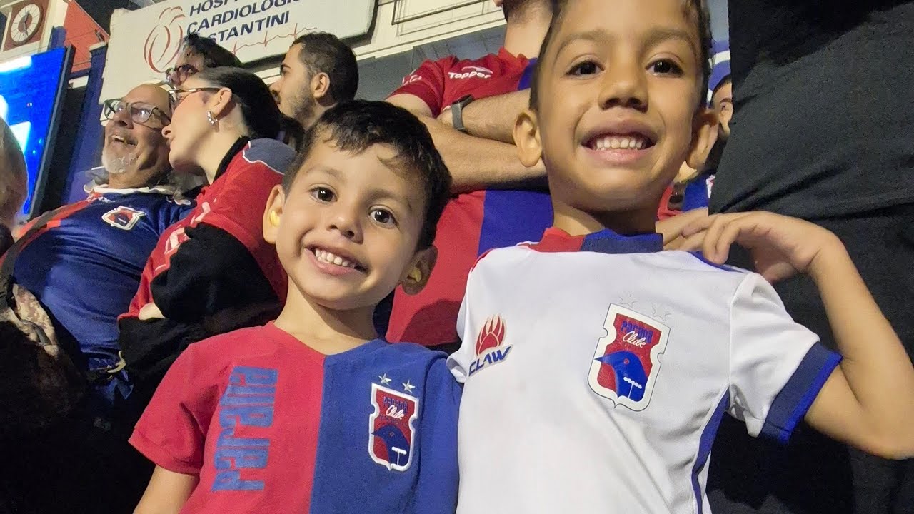 Noah no jogo do Paraná Clube 