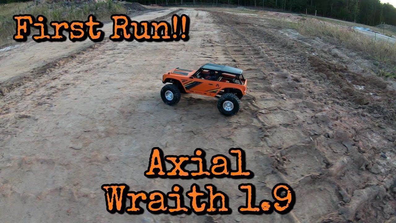 Axial Wraith 1.9 First Run with an SCX10 II Cherokee