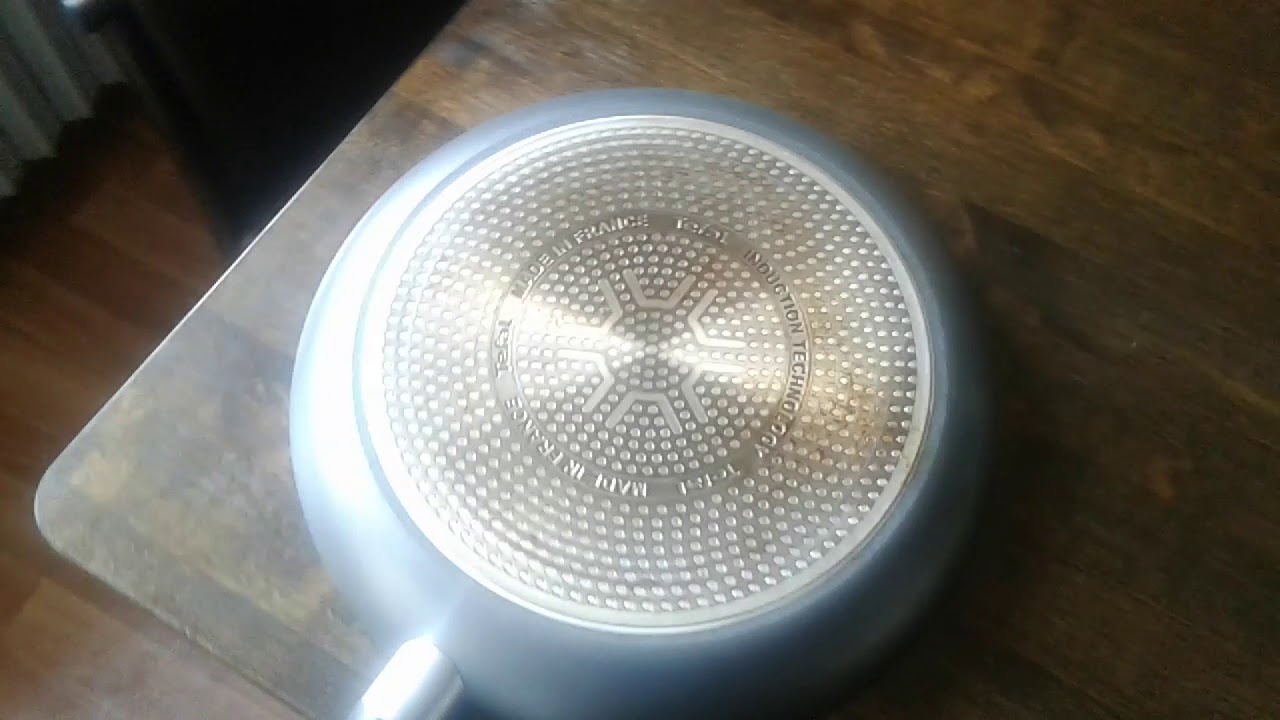Сковорода Tefal. Развод потребителей. Не покупайте это г...но.!