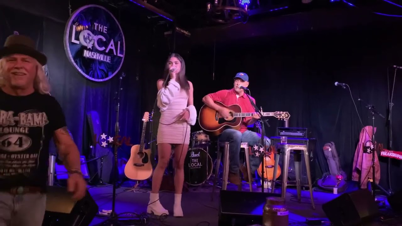 Arle Rossnagel and Bo Garza at the Local in Nashville