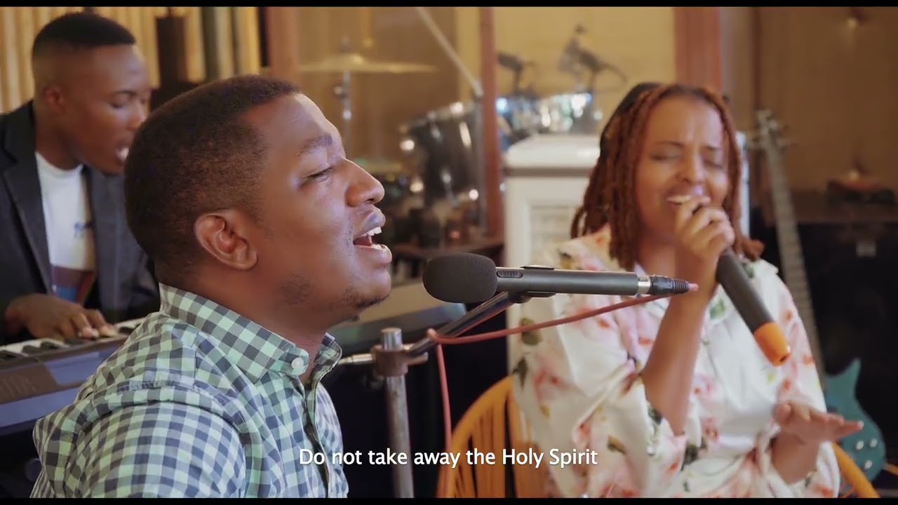 UGANZE//Senga & Grace(Zaburi 51:12-14)