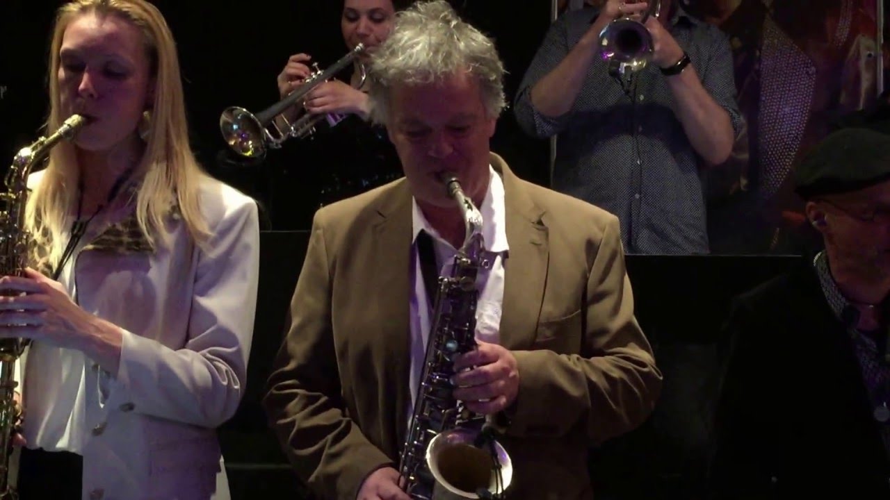 Nienke van den Berg -Don't Stop till you get enough - (Philharmonic Funk Foundation Reunion 2016)