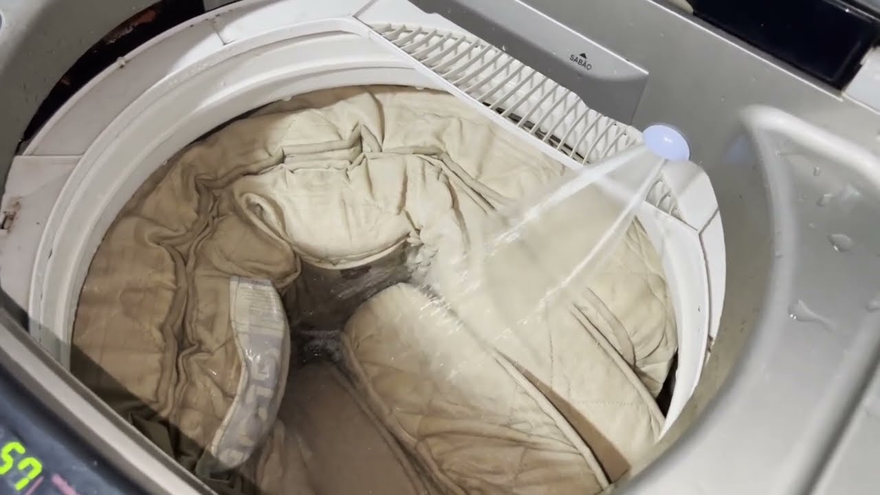 Lavei um Colchão na Maquina - LG 18Kg