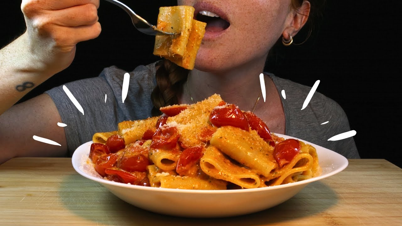 ASMR | PACCHERI PASTA WITH CHERRY TOMATOES & PESTO | EATING SOUNDS | MUKBANG