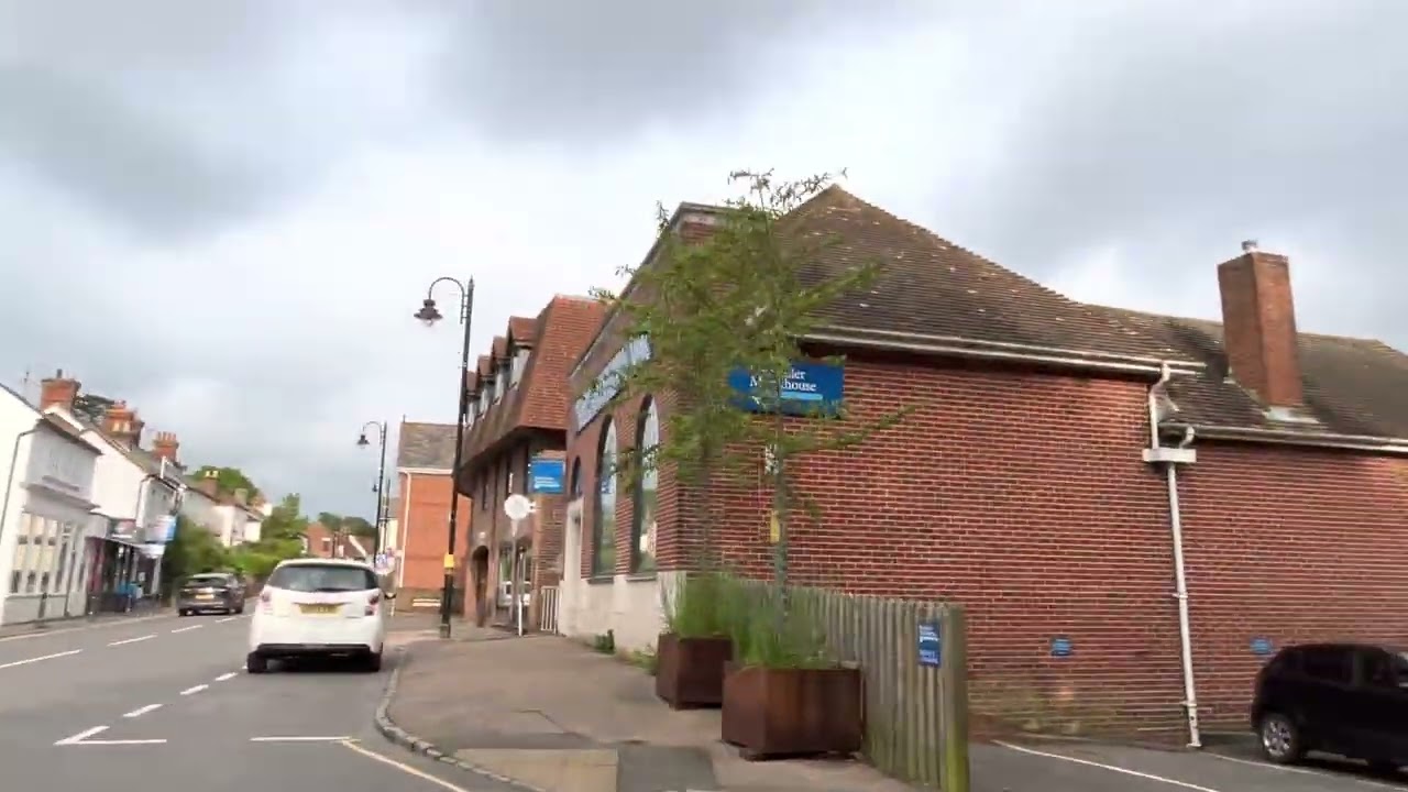 POV Running through Pulborough