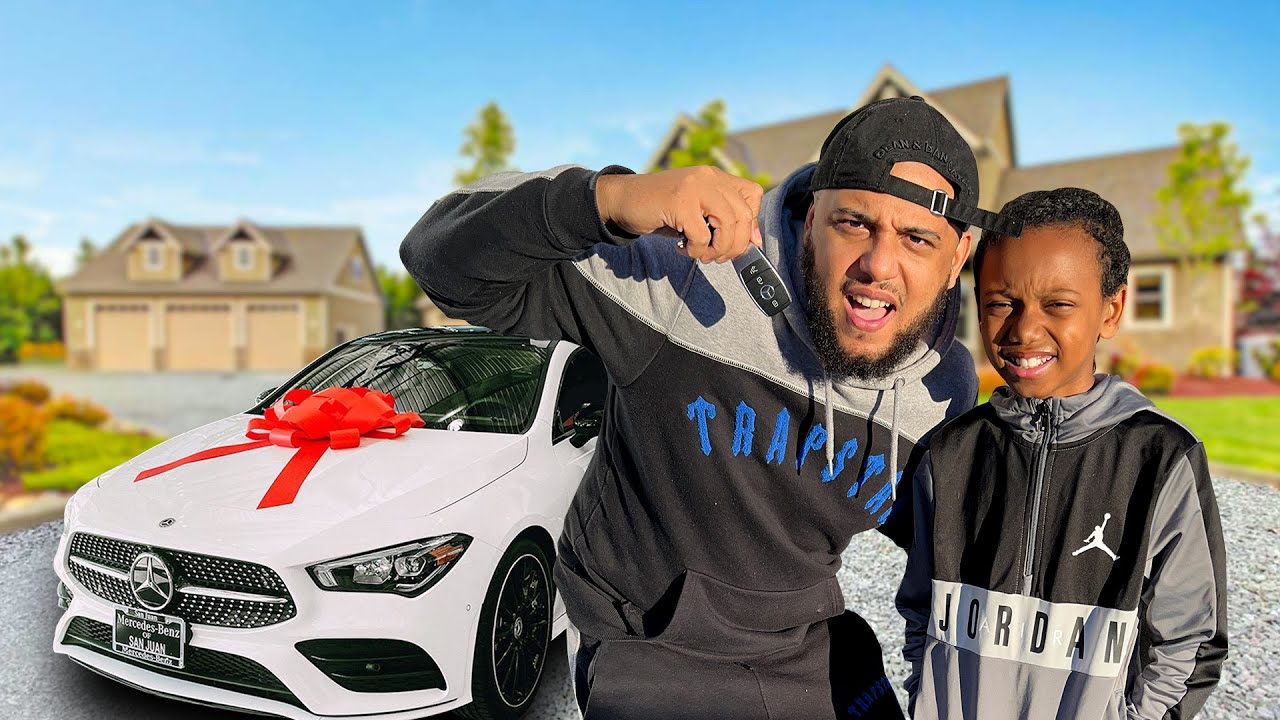 NEW SPORTS CAR FOR CHRISTMAS! VLOGMAS