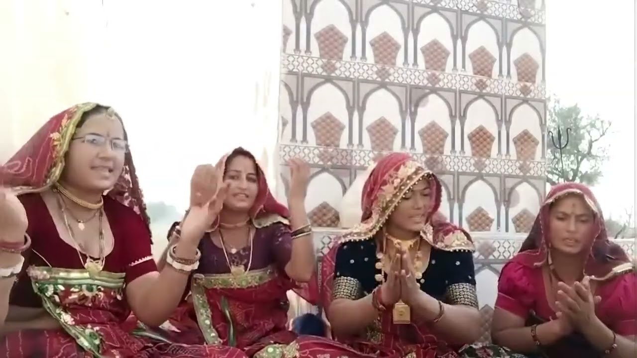 लाल चुनरिया ओढ़ में तो माता जी के चली माता जी का लोकगीत// मारवाड़ी जाटनी के भजन 