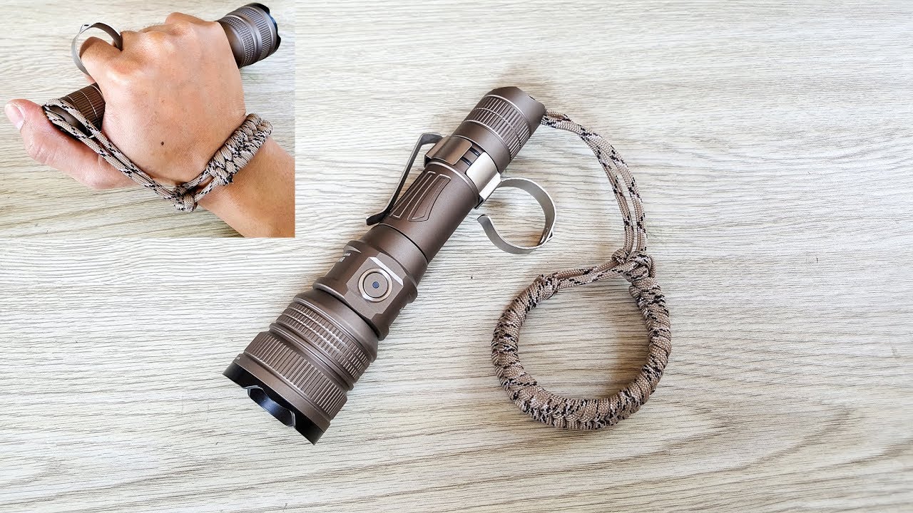 DIY Paracord Lanyard For Flashlight