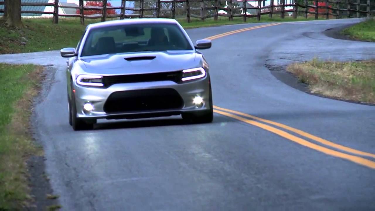 2015 Dodge Charger SRT 392 - TestDriveNow.com Preview by Auto Critic Steve Hammes