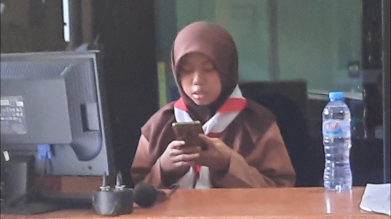 PEMBACAAN YASIN SEBELUM PEMBELAJARAN DIMULAI DI SMKN 3 KOTA KEDIRI