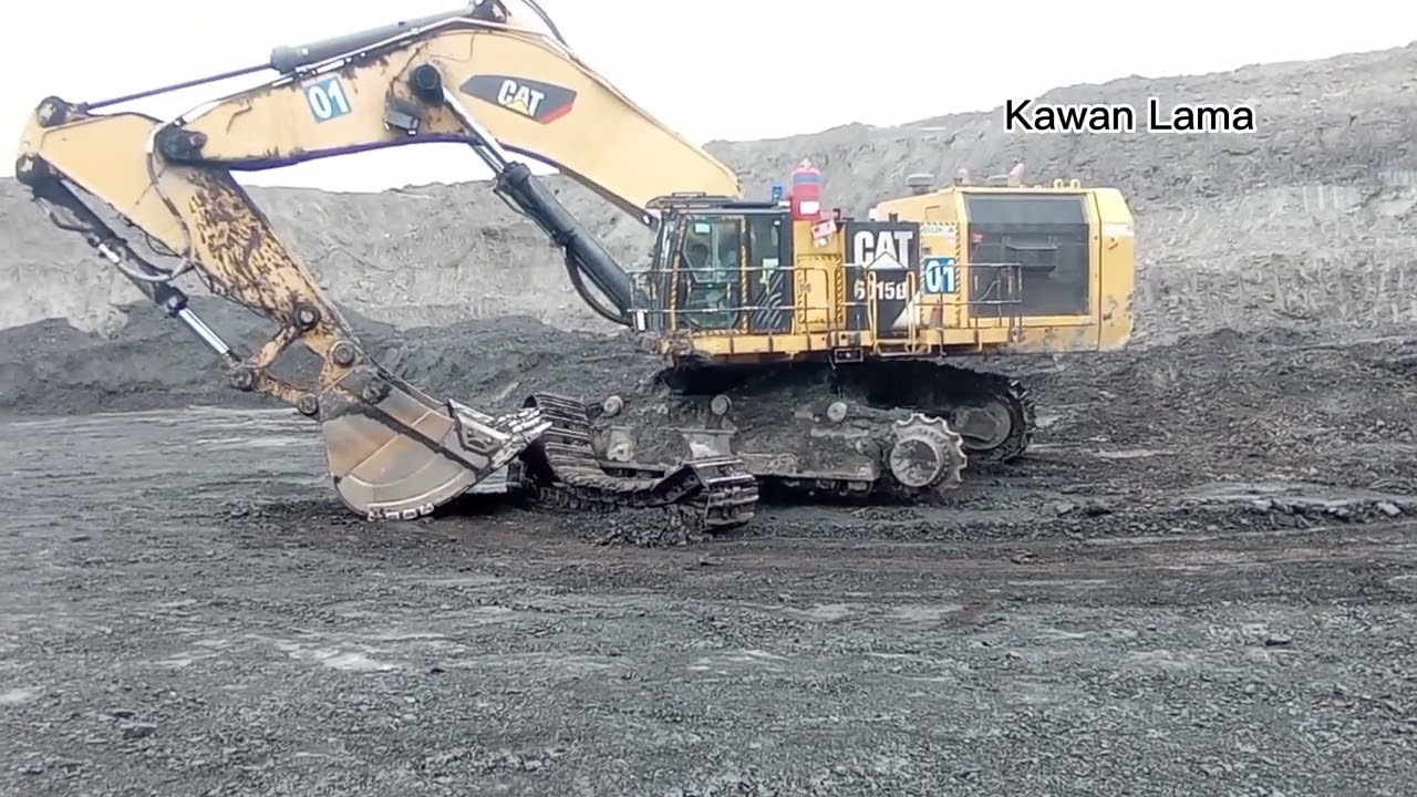 Cara Memasang Track Excavator Cat 6015B tanpa alat bantu