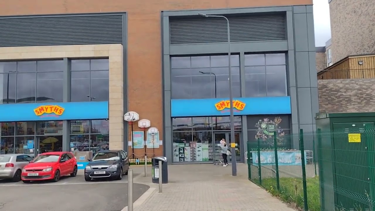 Longbridge High Street Walk 👉🏽👉🏽👉🏽 Please subscribe  🙏🏽 Thank you'❤️