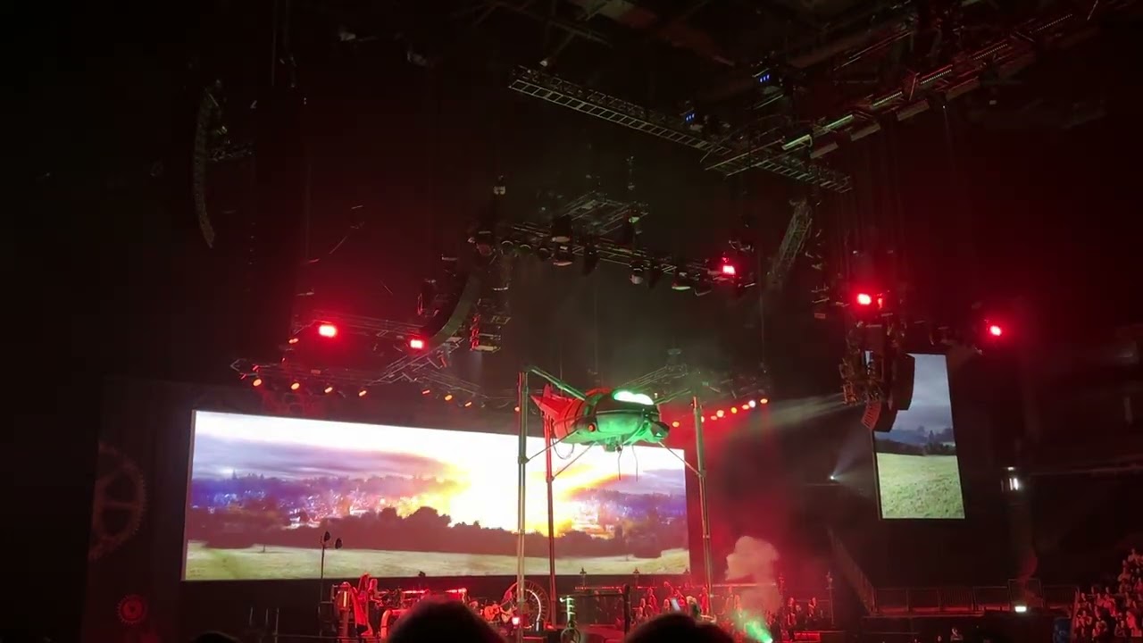 Jeff Wayne War of the Worlds - ‘First Ulla!’ - The Artilleryman and the fighting machine