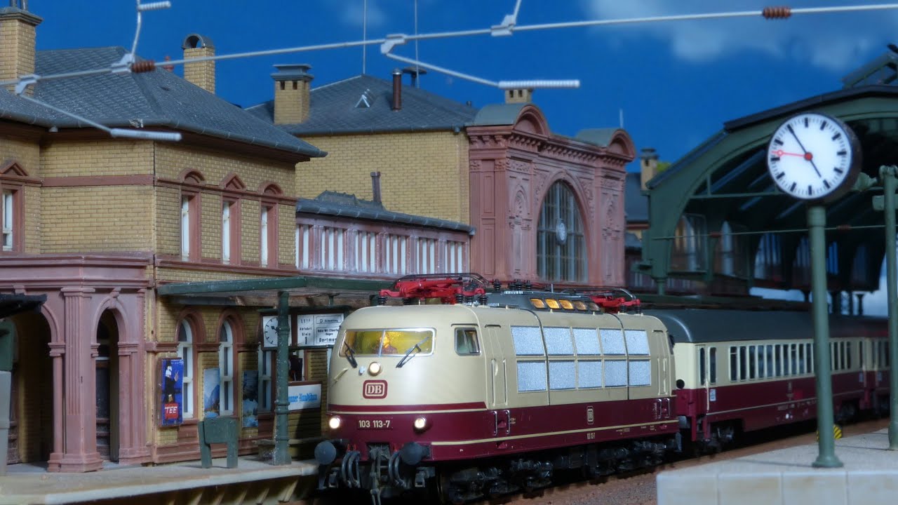 Bonn Hbf in H0 1/87 Teil 7: ESU Loksound 5 fx Bahnhofsdurchsagen Zufallsgeäusche Zugfahrgeäusche