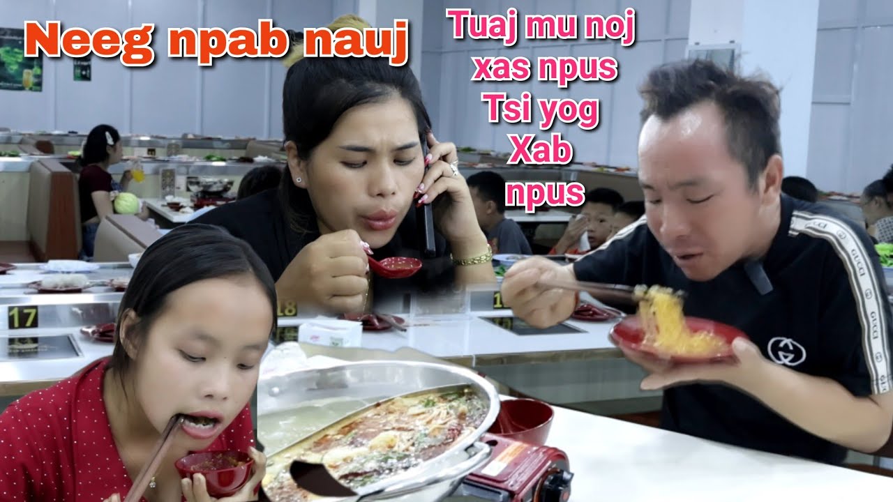 Neeg npab nauj niamvam Khwb npawglem mob laug movies #funny