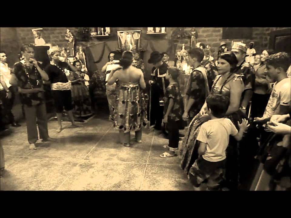 Festa da Pombo Gira das Almas - Paulina / Pai Cleiton