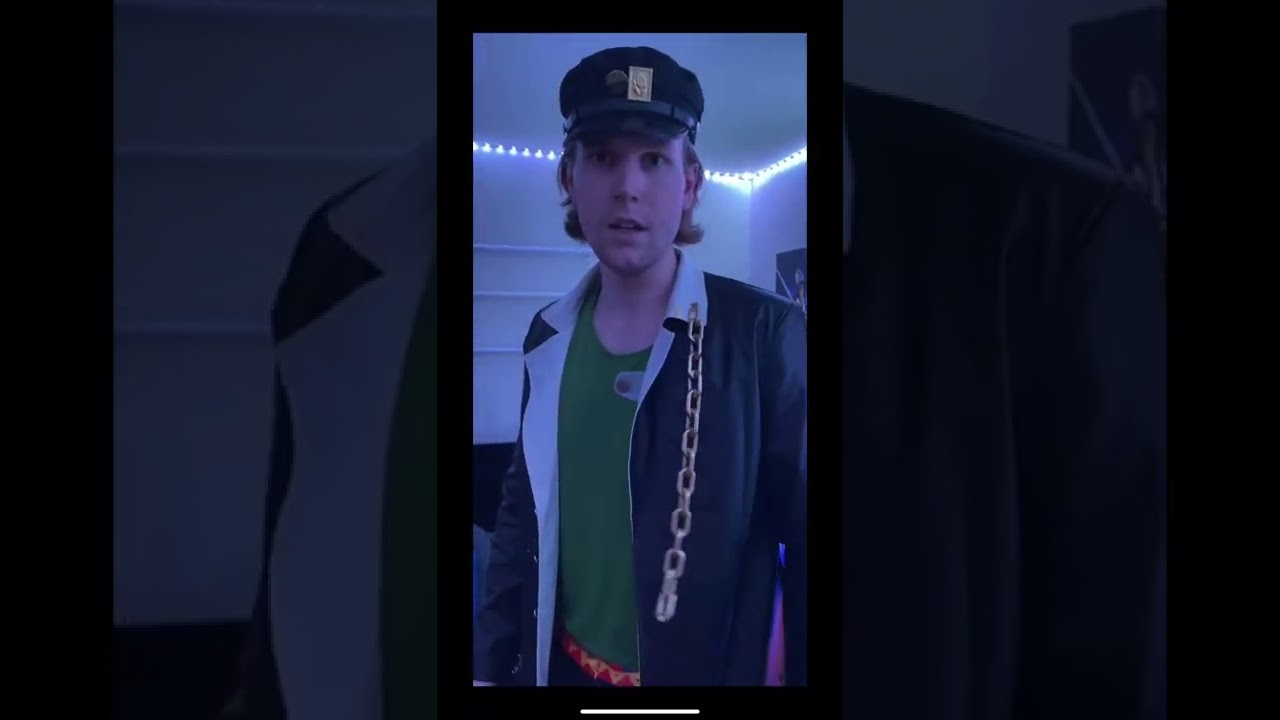 МАМА ЗНАЕТ ДЖОДЖО??