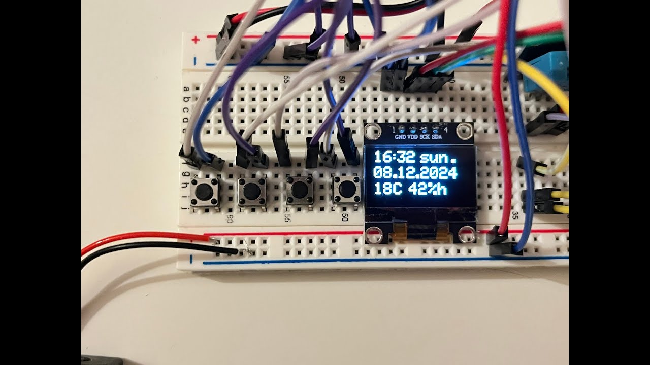 ESP32 Alarm Clock Showcase (DS3231 RTC + DHT Sensor)