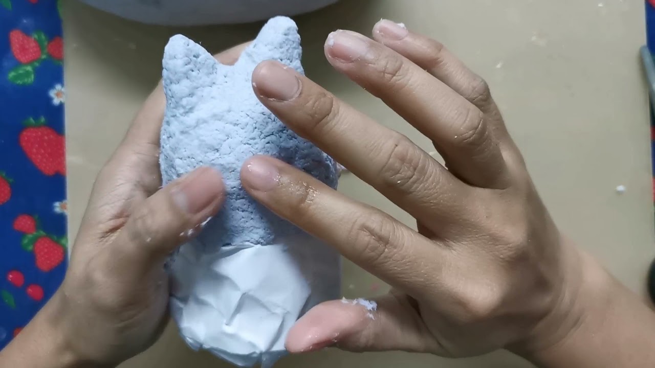 งานฝีมือปั้นแมวจากดินเยื่อ​กระดาษ​: Cat clay Handmade.